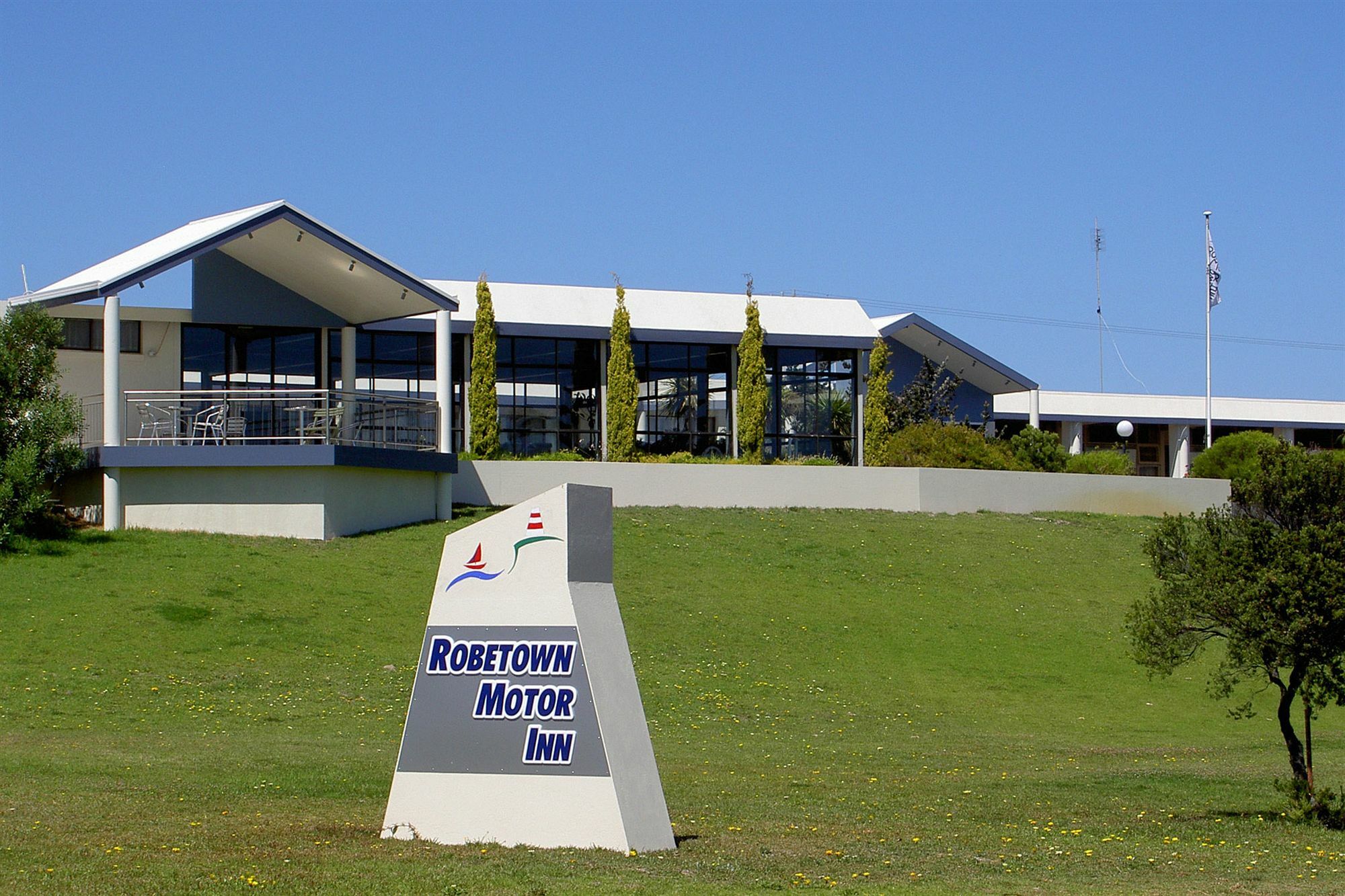 Robetown Motor Inn & Apartments Exterior photo